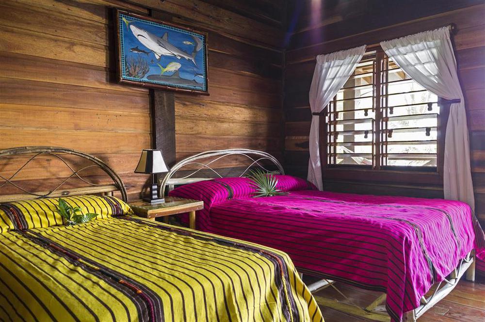 Itza Resort Long Caye Rom bilde