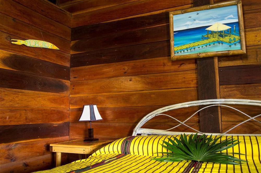Itza Resort Long Caye Rom bilde